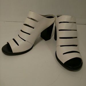 Mercer High Block Heel Mules White Size 10